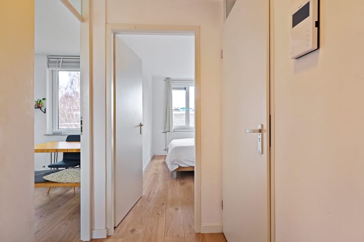 Photo 13 of Jan Witheijnstraat 61