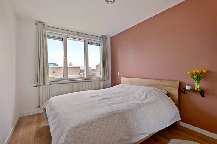 Photo 14 of Jan Witheijnstraat 61