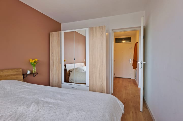 Photo 15 of Jan Witheijnstraat 61