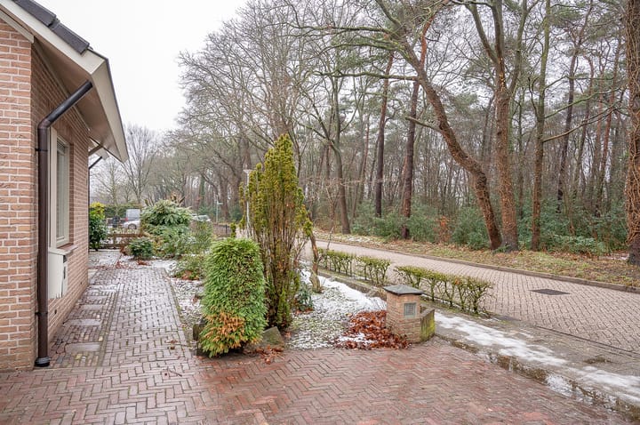 Foto 8 van Resedastraat 1