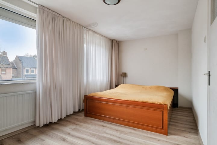 Photo 22 of Heerbaan 43