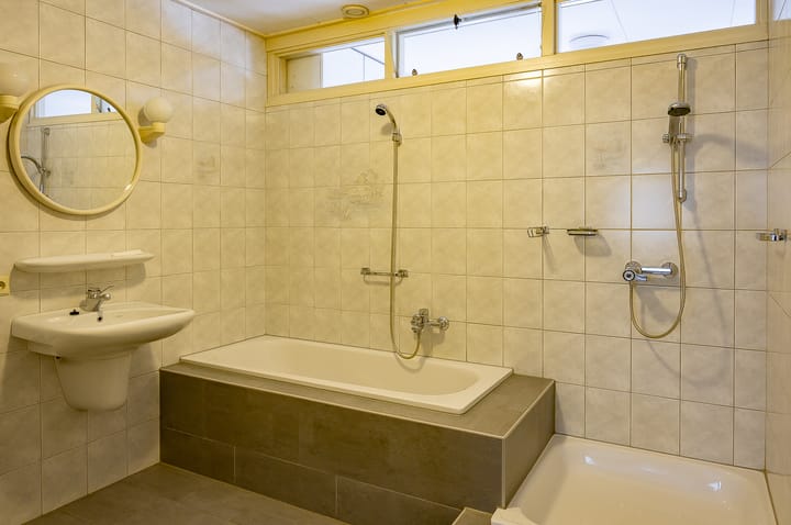 Foto 23 van Resedastraat 1