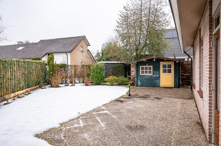 Foto 39 van Resedastraat 1