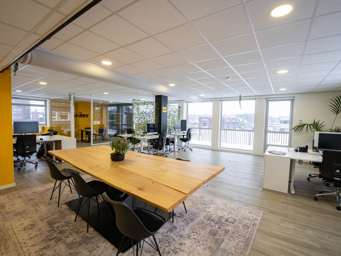 Bekijk foto 2 van Plantageweg 1