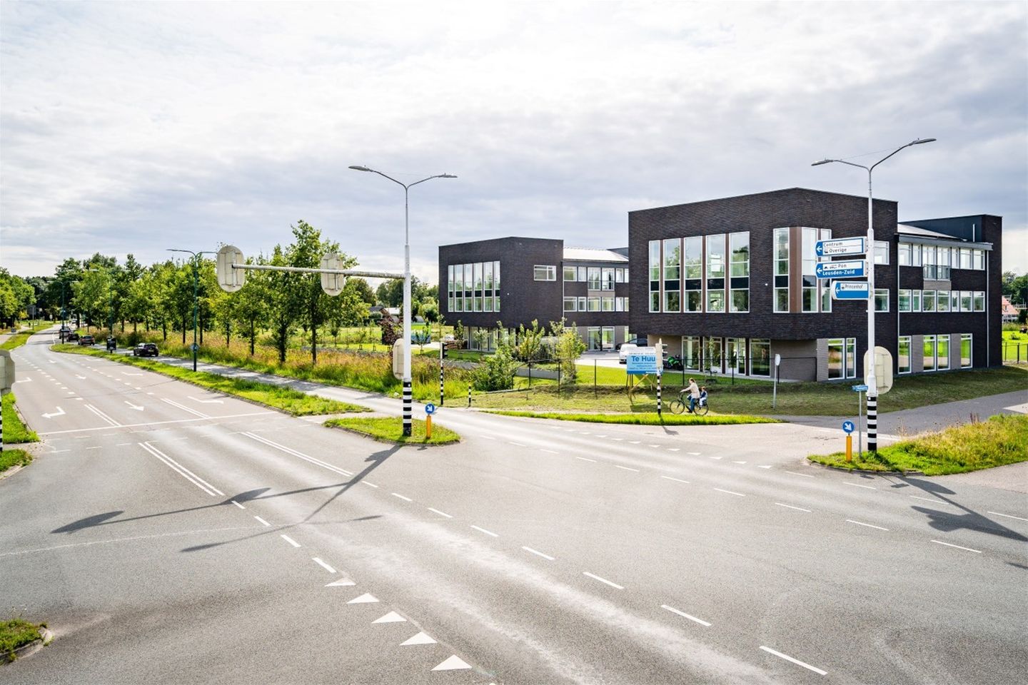 Bekijk foto 5 van Plantageweg 1