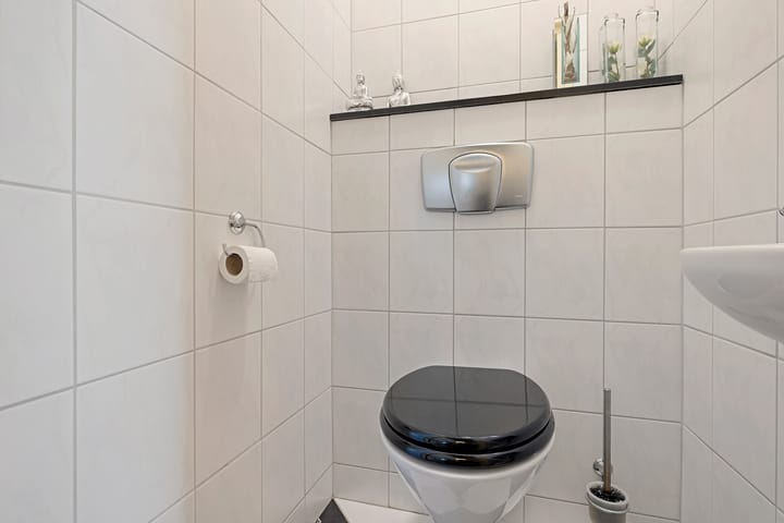 Photo 20 of Postweg 128