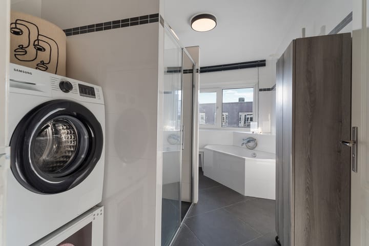 Foto 28 van Looierstraat 22-2