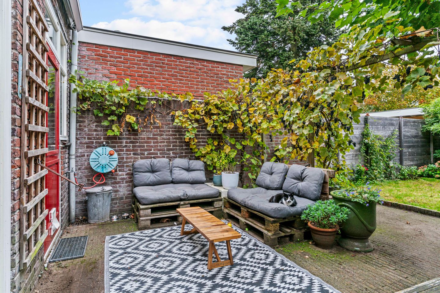 Photo 20 of Van den Vondellaan 41