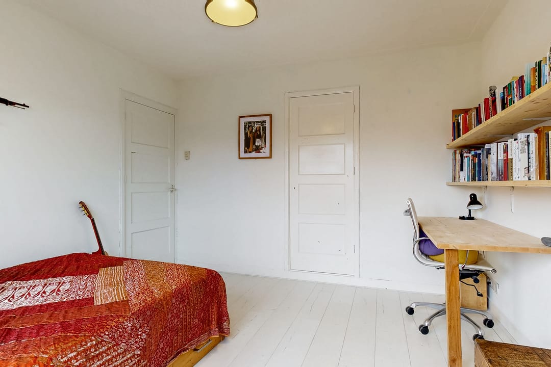 Photo 32 of Van den Vondellaan 41