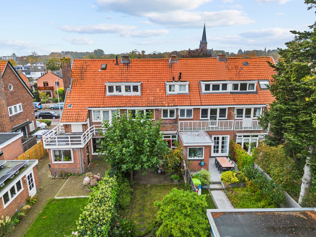 Photo 1 of Van den Vondellaan 41