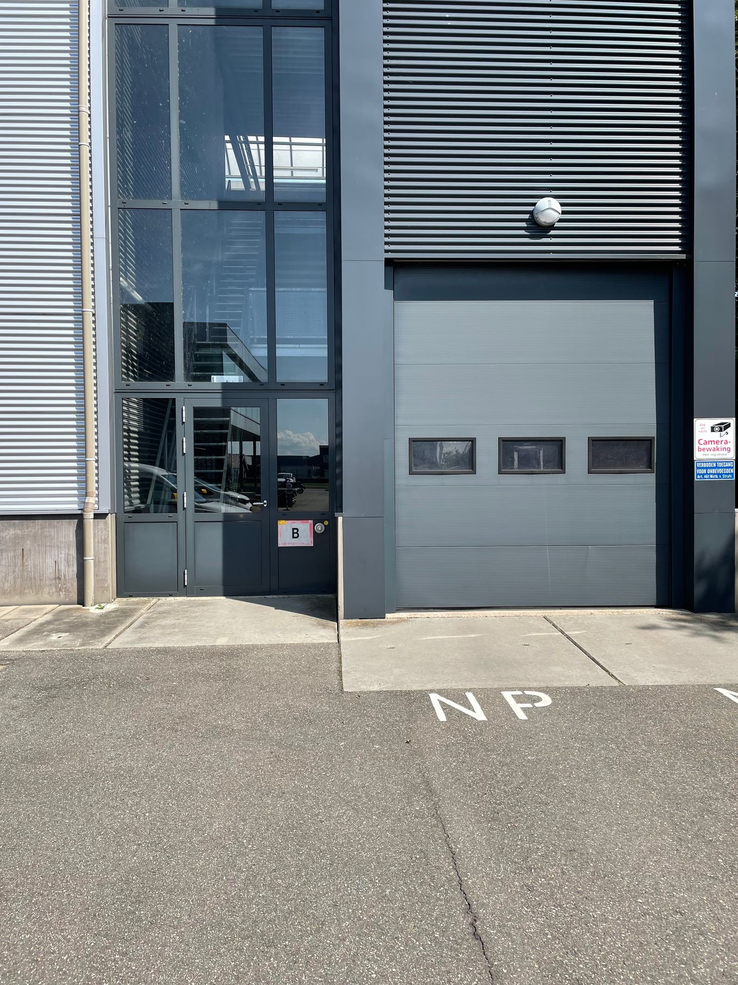 Bekijk foto 2 van 1e Tochtweg 13