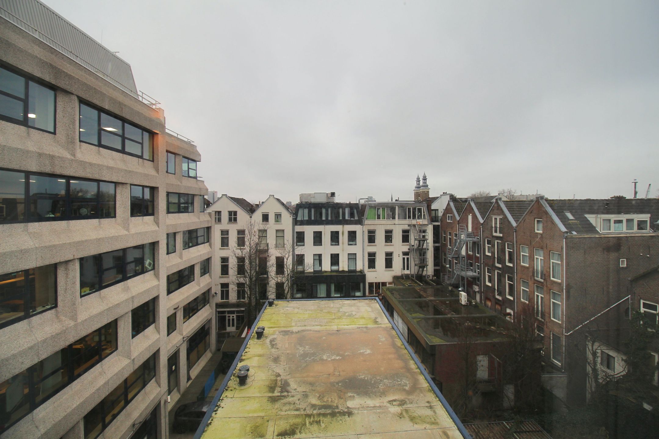 Photo 9 of Mauritsstraat 251-N