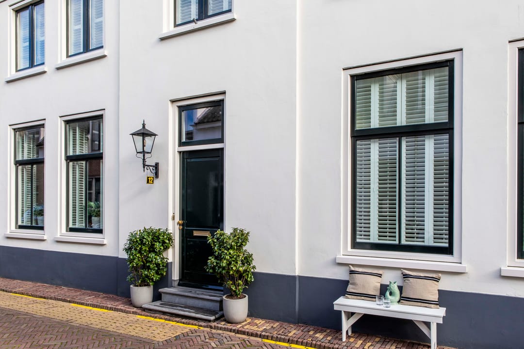 Photo 2 of Pastoorstraat 12