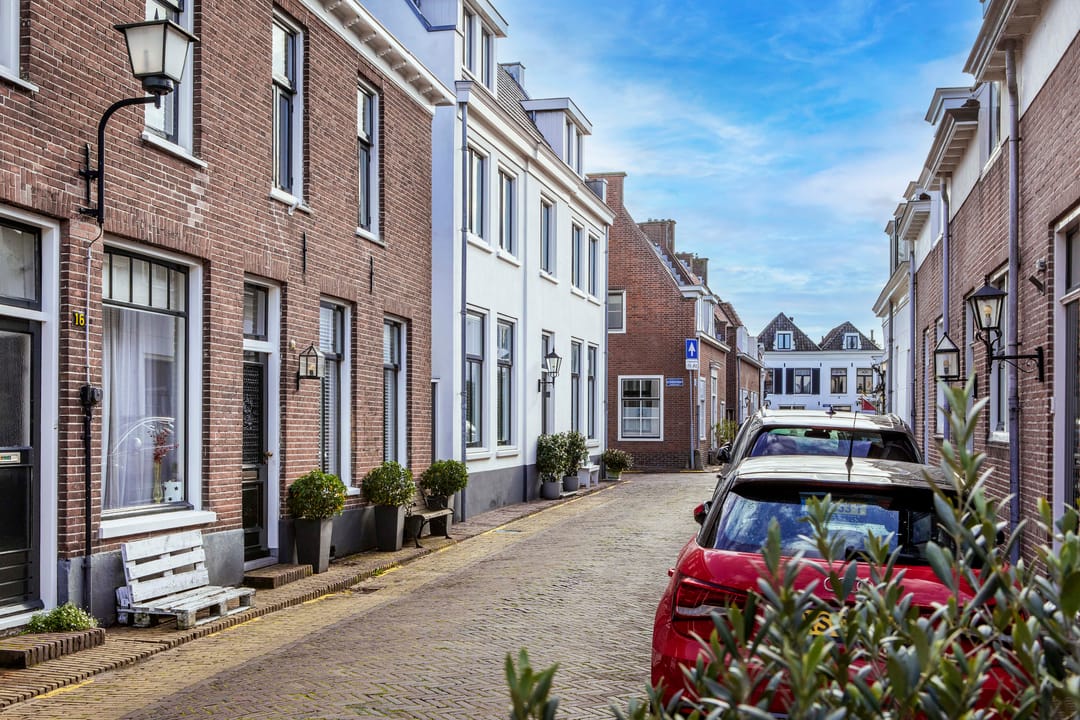 Photo 28 of Pastoorstraat 12
