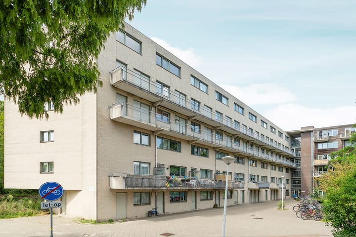 Foto 28 van Johan Jongkindstraat 174