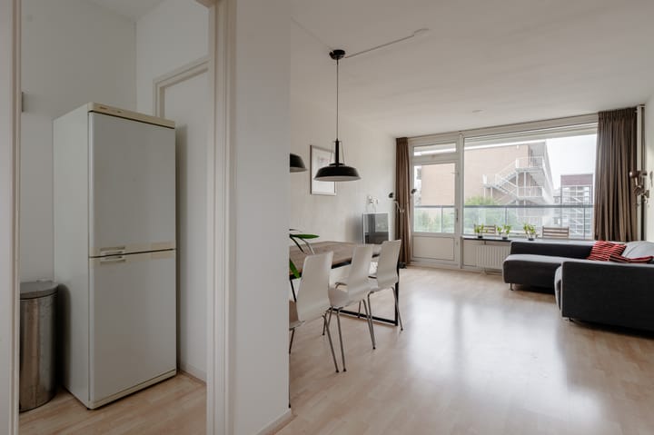 Photo 5 of Van Heuven Goedhartlaan 422