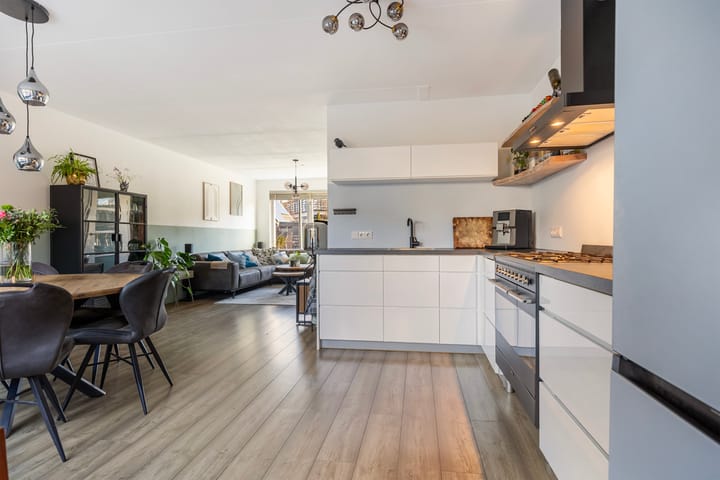 Foto 13 van Fitislaan 49