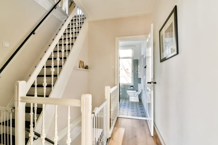 Foto 32 van Graaf Florisweg 16