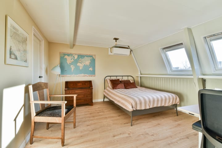 Foto 35 van Graaf Florisweg 16