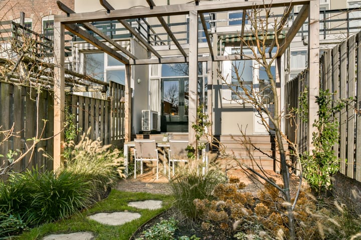 Foto 39 van Graaf Florisweg 16