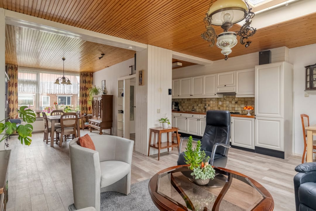 Photo 13 of Raadhuisstraat 53