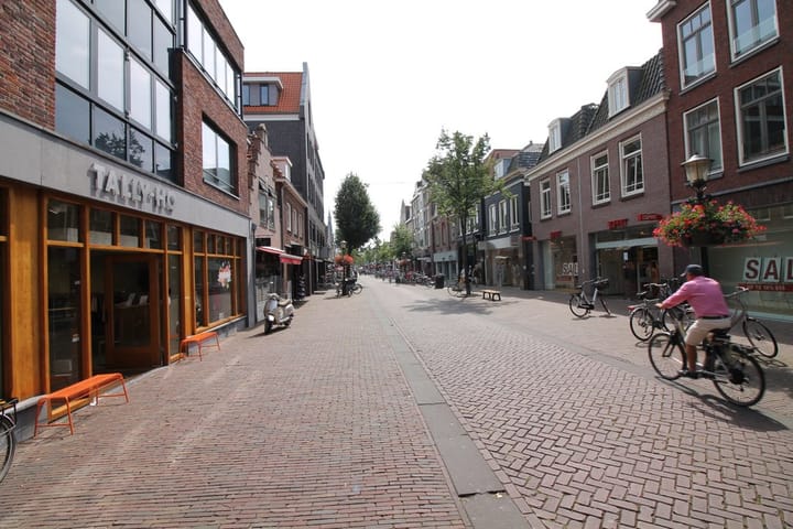 Foto 3 van Laat 212-A