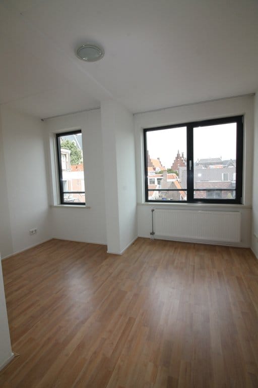 Foto 6 van Laat 212-A