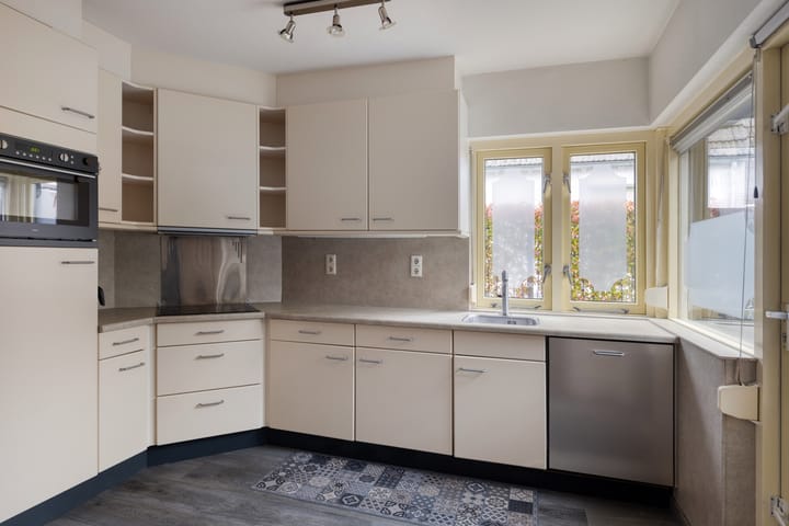 Foto 3 van Dahliastraat 7