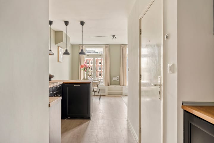 Photo 11 of Ruysdaelkade 127-2