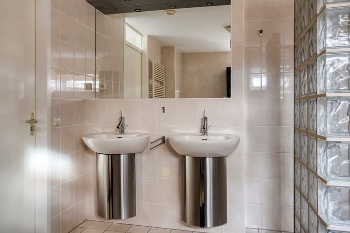 Foto 19 van Erve Aarnink 12