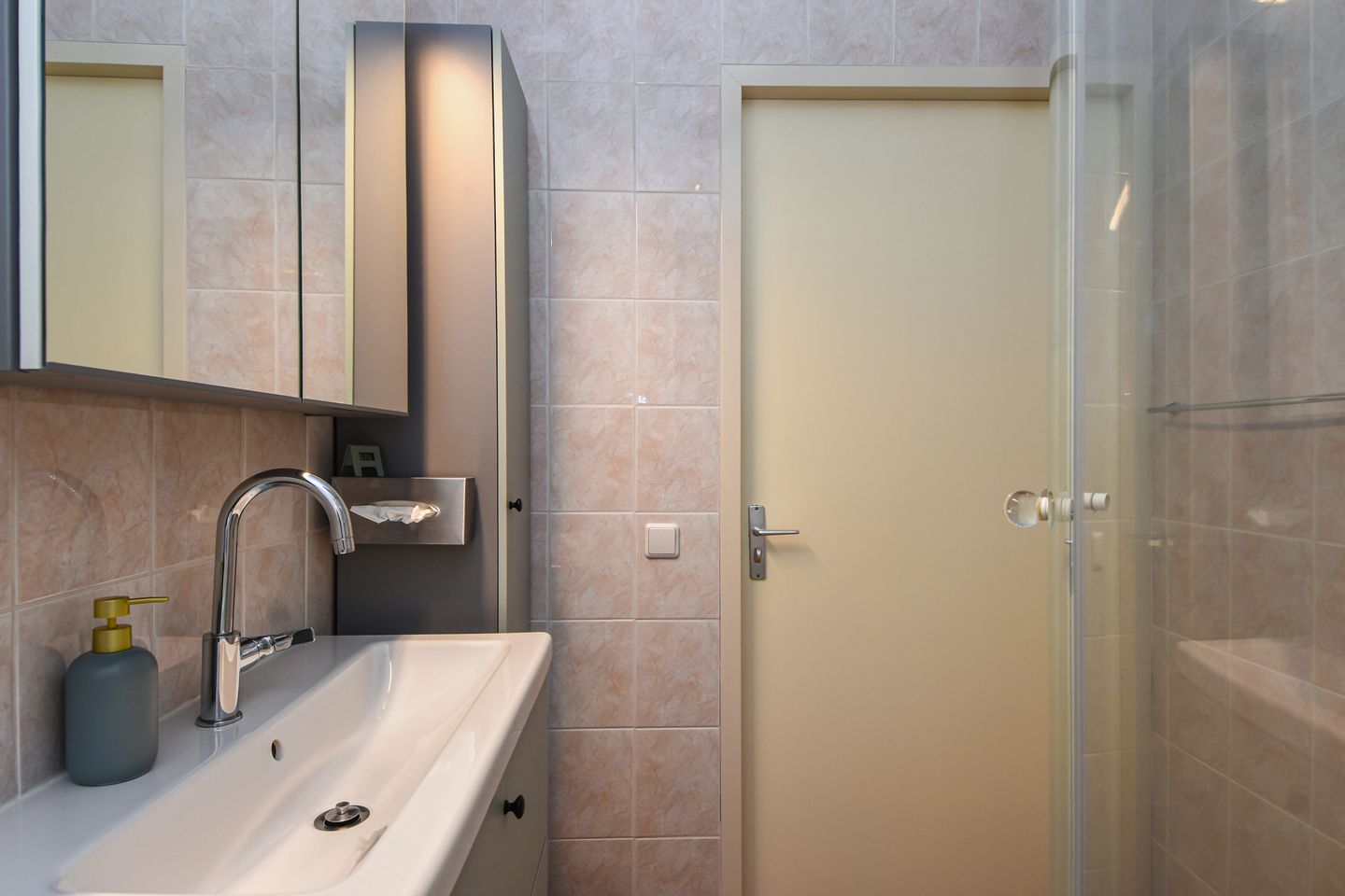 Foto 25 van Sir Winston Churchillln 289-F011