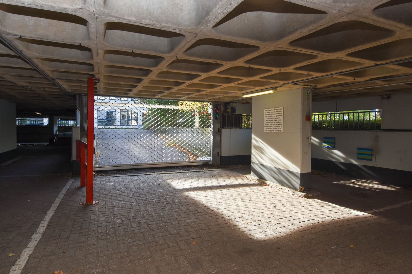 Foto 34 van Sir Winston Churchillln 289-F011