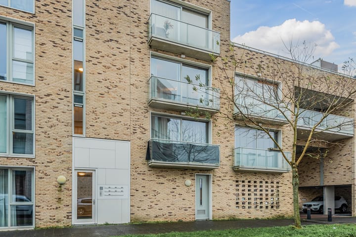 Foto 4 van Denemarkenstraat 142