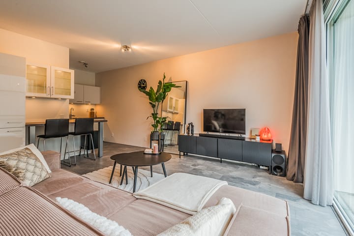 Foto 16 van Denemarkenstraat 142