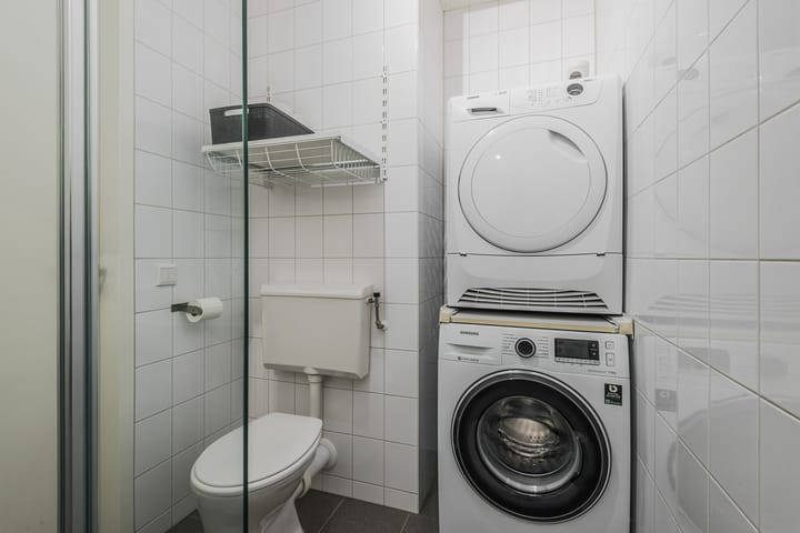 Foto 31 van Denemarkenstraat 142