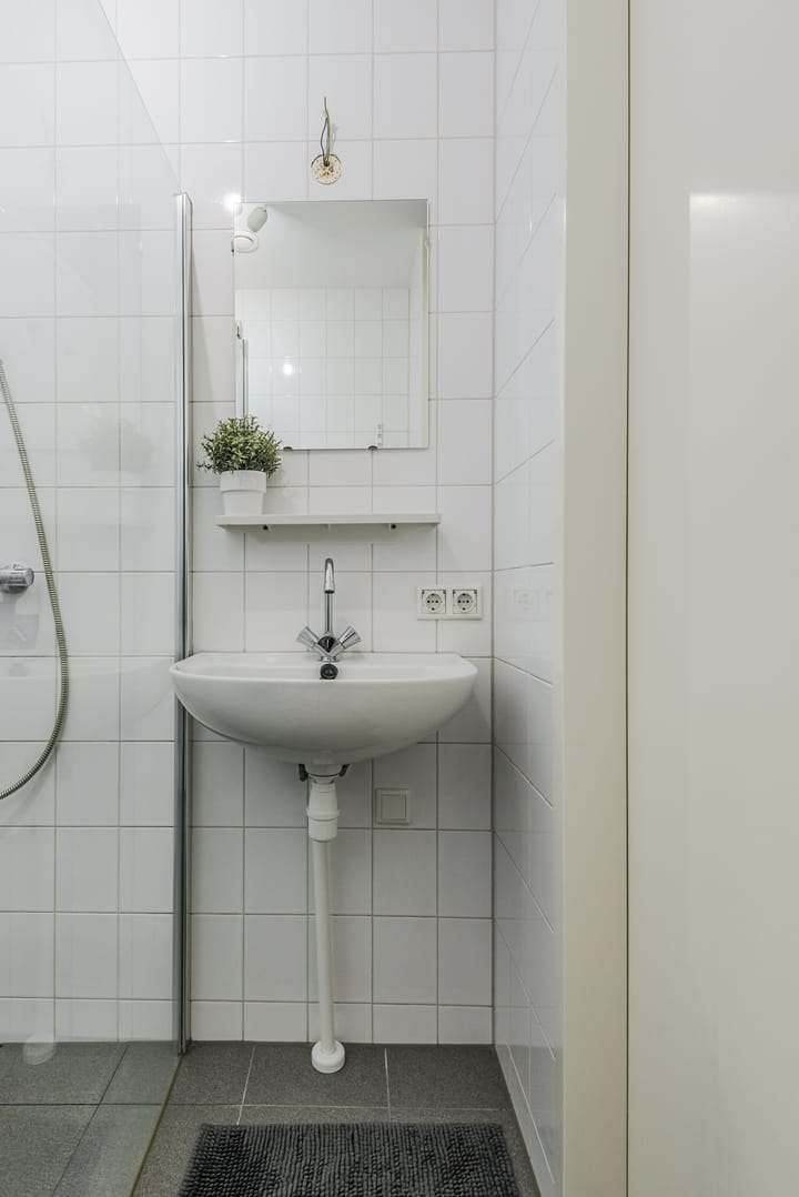 Foto 33 van Denemarkenstraat 142