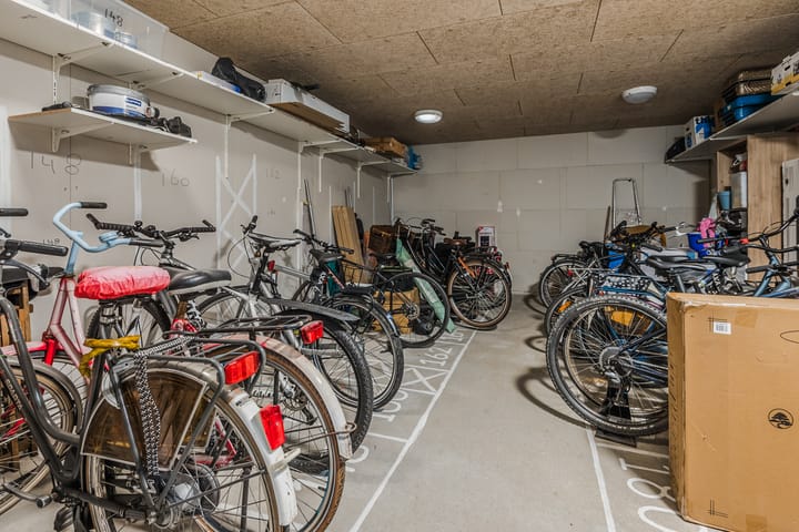 Foto 35 van Denemarkenstraat 142