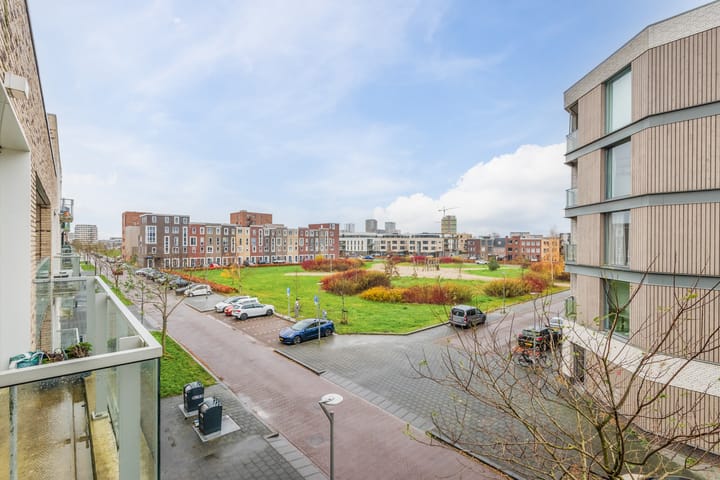 Foto 39 van Denemarkenstraat 142