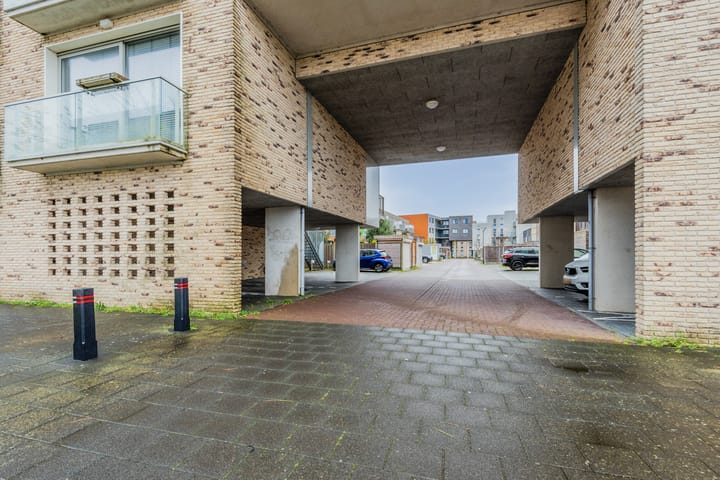 Foto 41 van Denemarkenstraat 142