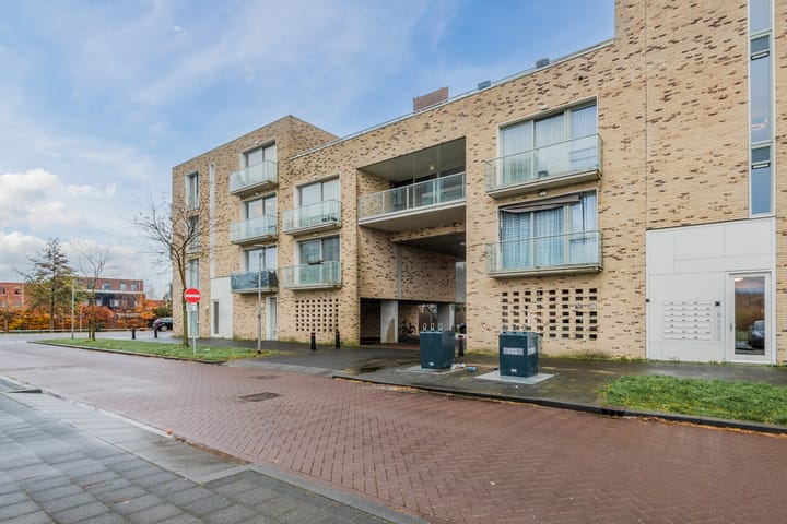 Foto 42 van Denemarkenstraat 142