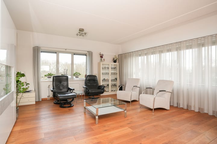 Photo 6 of Maasdijk 60-D