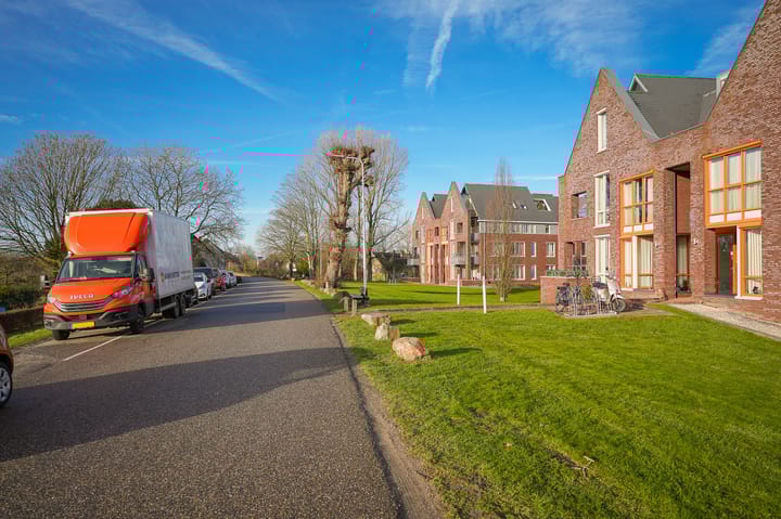 Photo 40 of Maasdijk 60-D