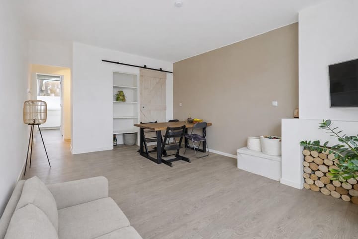 Photo 4 of Piet Heinlaan 38