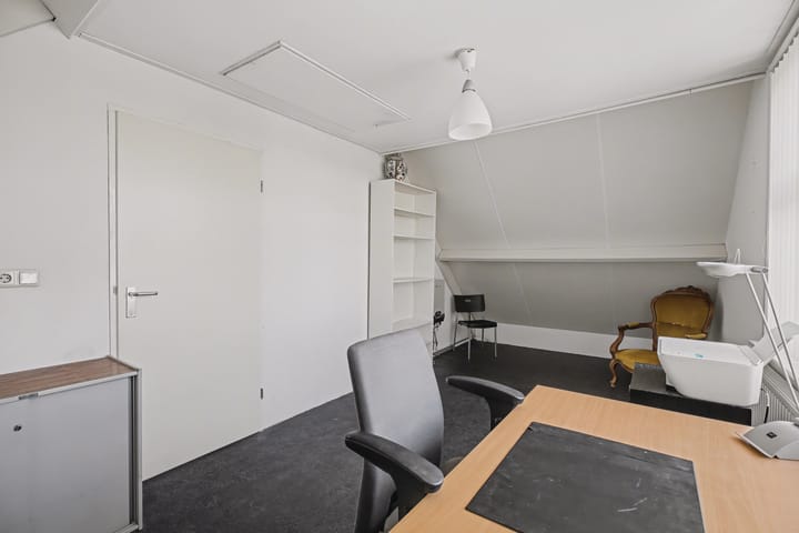 Foto 28 van Venatorstraat 4