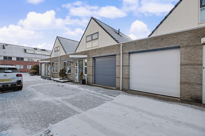 Foto 45 van Venatorstraat 4