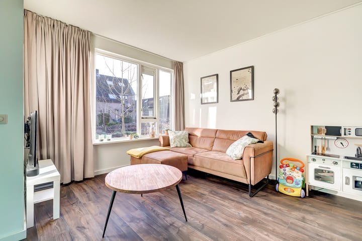 Foto 8 van Tuinlaan 82