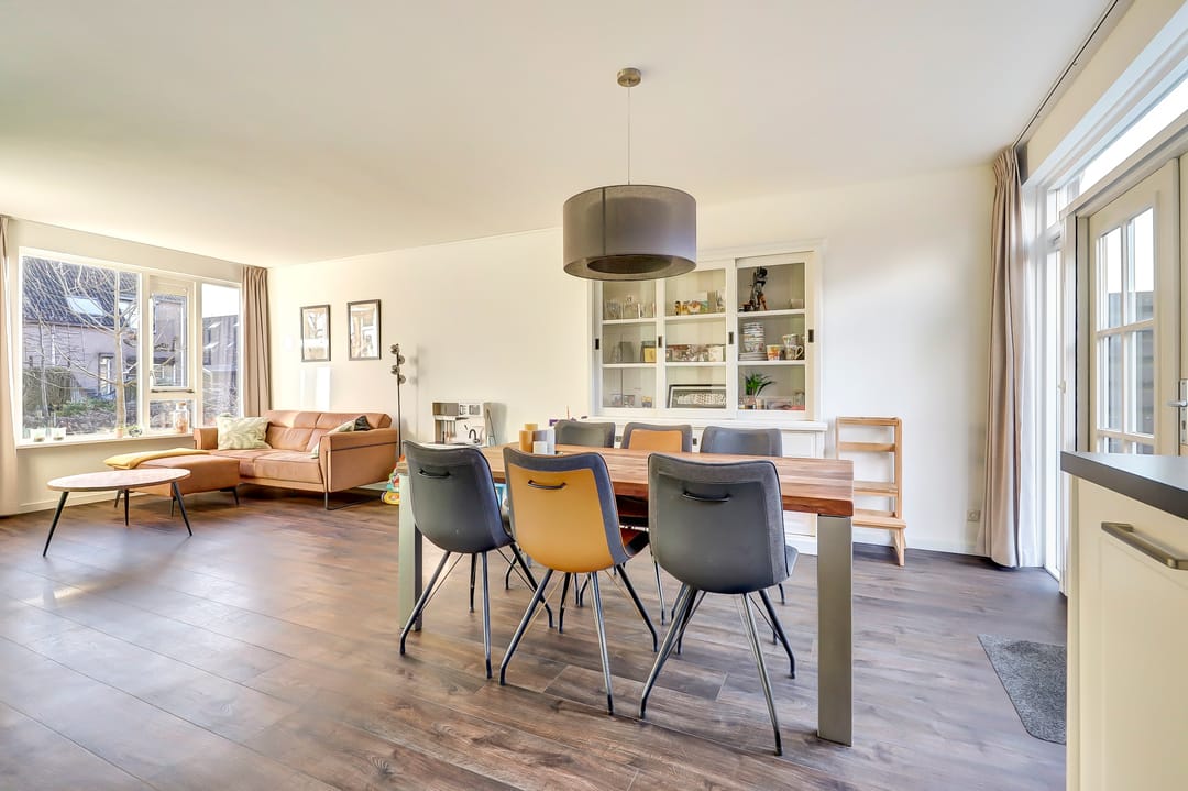 Foto 11 van Tuinlaan 82