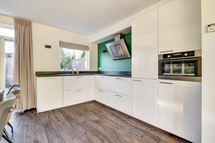 Foto 13 van Tuinlaan 82