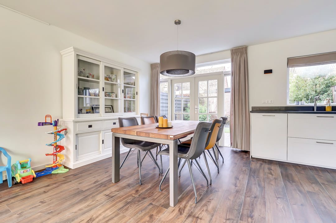 Foto 16 van Tuinlaan 82