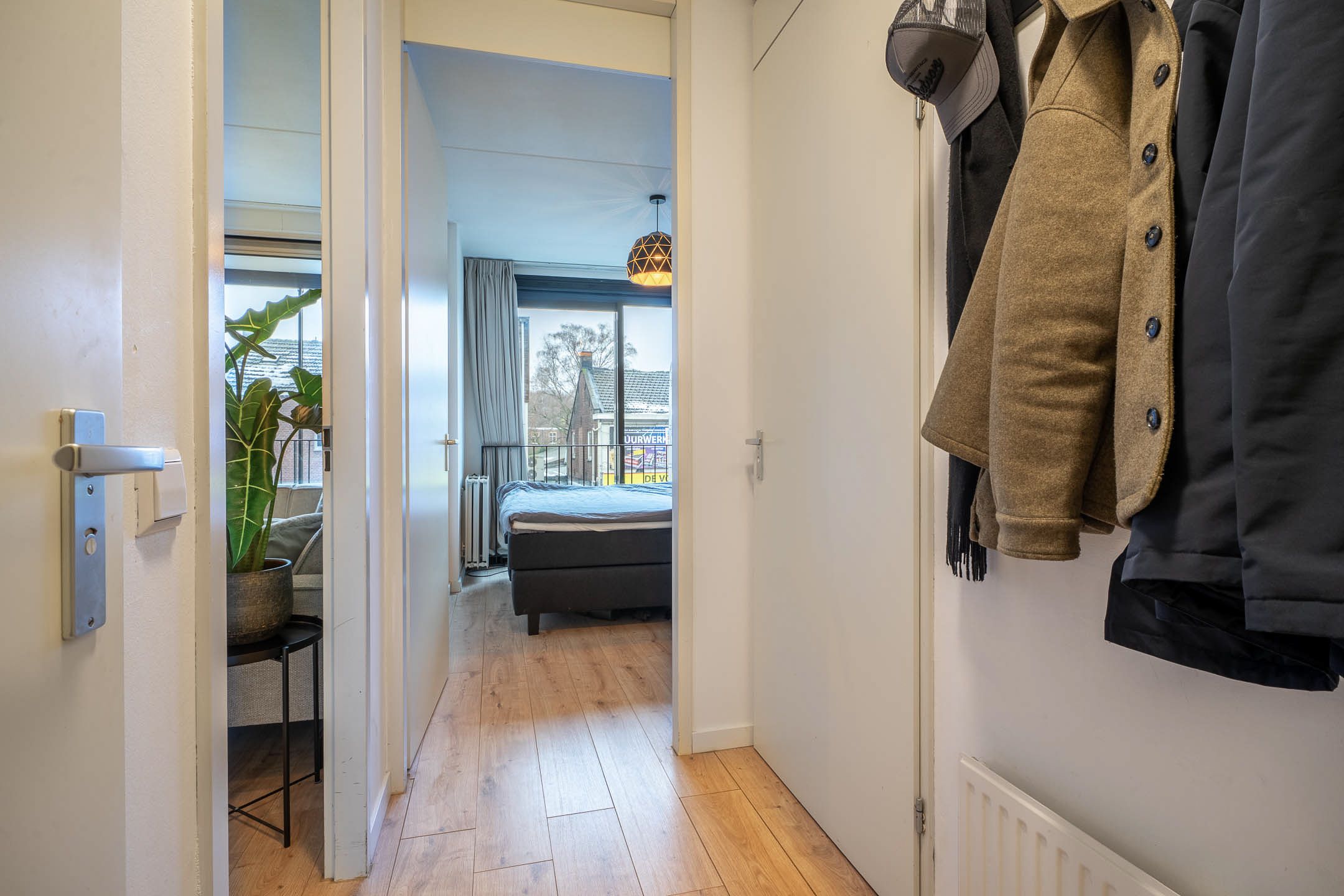 Foto 6 van Besterdplein 25-06